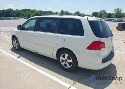 2009 Volkswagen Routan Sel Premium from USA, damaged, VIN 2V8HW64X59R500433